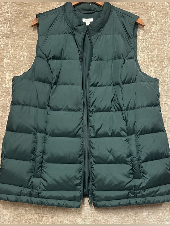 J. Jill Jackets & Blazers - J. Jill down filled Women's Dark Green Puffer Vest
